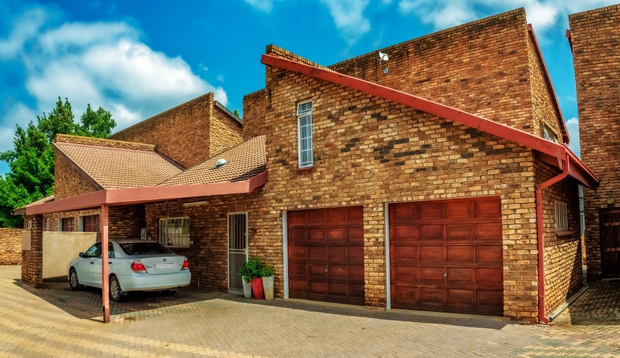 4 Bedroom Property for Sale in Die Bult North West